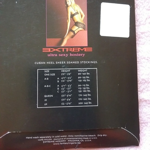 Cuban Heel Sheer Seamed Stockings - Picture 3 of 3